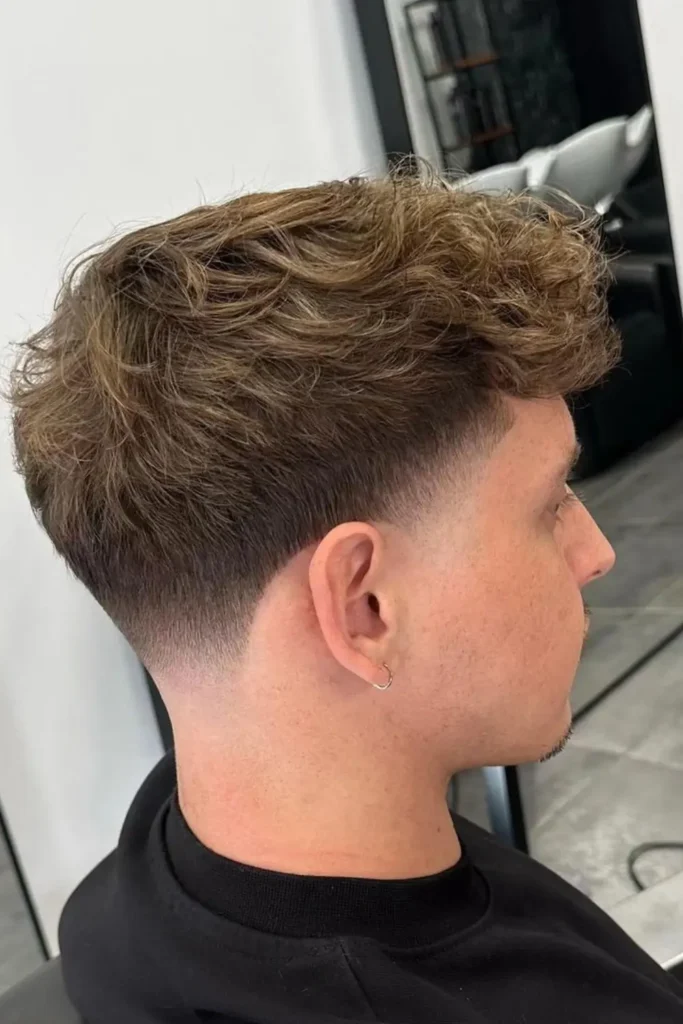 Change Your Look with a Different Hairstyle